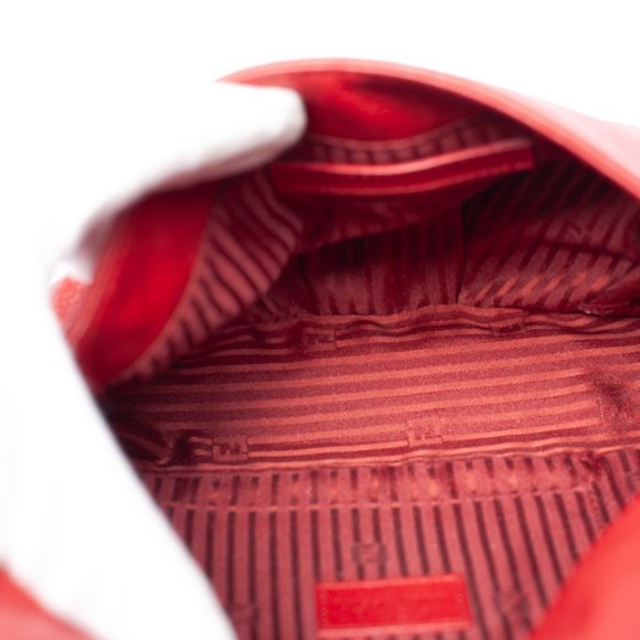 Authentic Fendi Red Leather Fendista Pochette Crossbody Bag - Picture 6 of 11